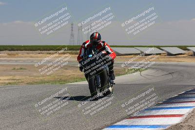 media/Sep-04-2023-Lets Ride (Mon) [[34443f911e]]/B Group/1220pm (Wheelie Bump)/